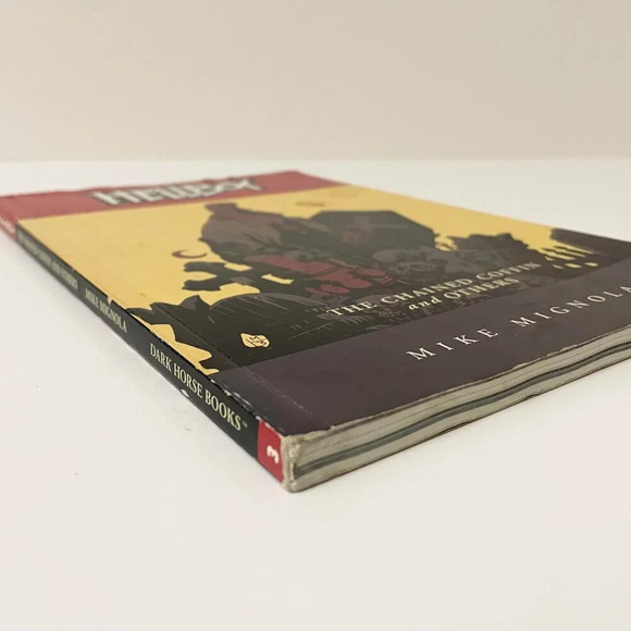 Hellboy The Chained Coffin and Others Mike Mignola Comic Book - Picture 8 of 16